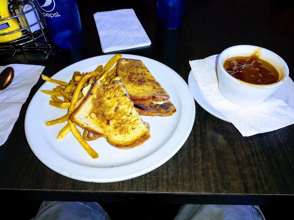 Mile High Grilled Cheese